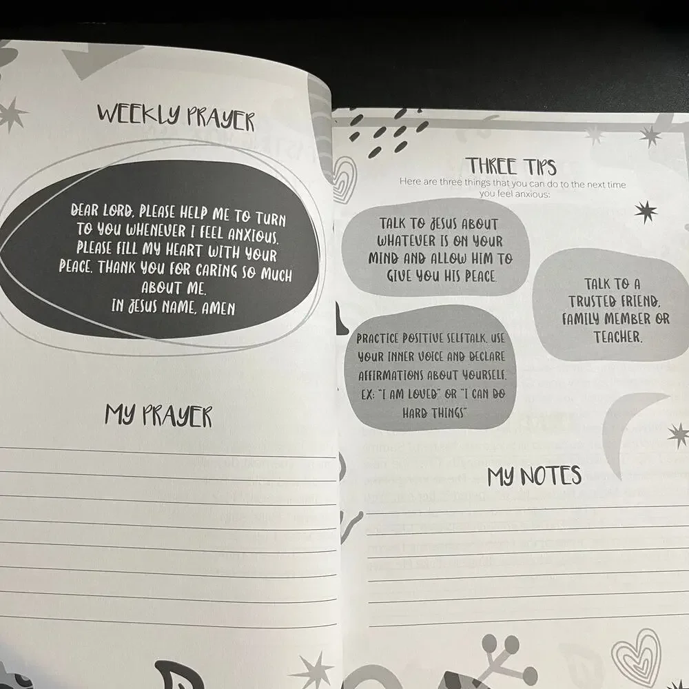 Preteen Devotional and Prayer Journal for Girls | 52 Weeks of‎ Scripture